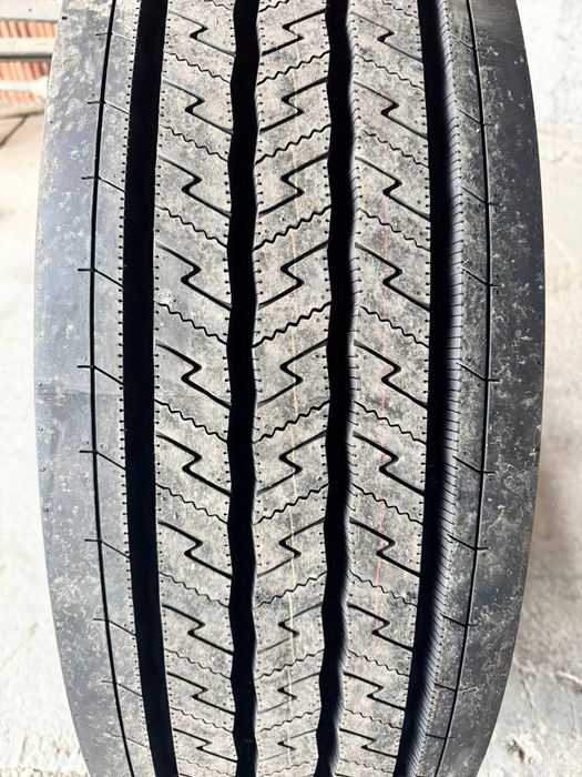 315/80R22.5 AR01 Accelus