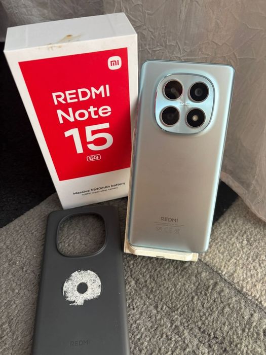 Vând schimb redmi note 15