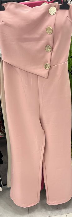 Официален гащеризон и рокля