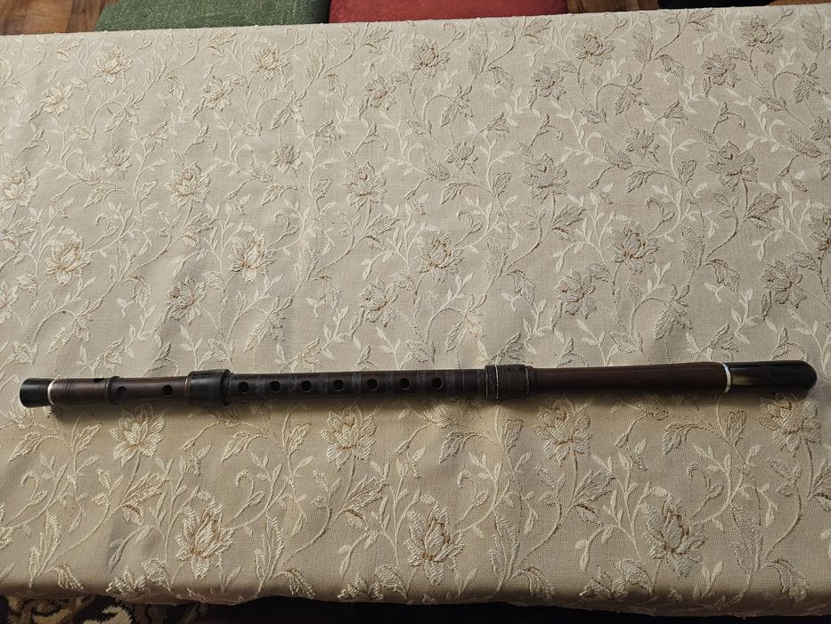 Кавал истинска изработка с кост