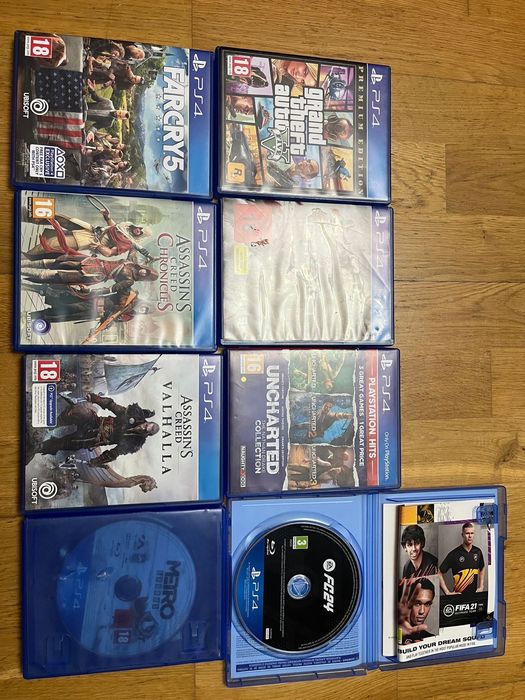 Vand  jocuri. PS4