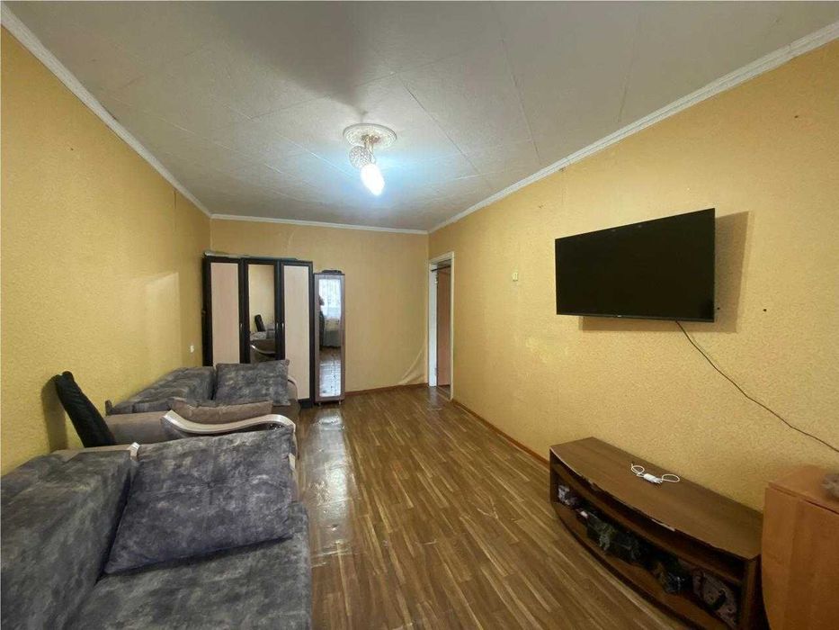 1-на ком квартира, Майкудук,  11а мкр.  4/5 эт