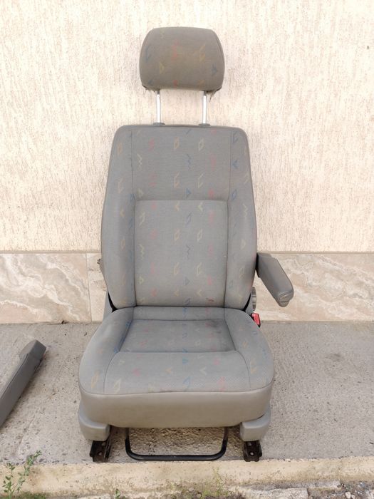 Scaun pasager Volkswagen T5 Caravelle 7H0 2003-2009