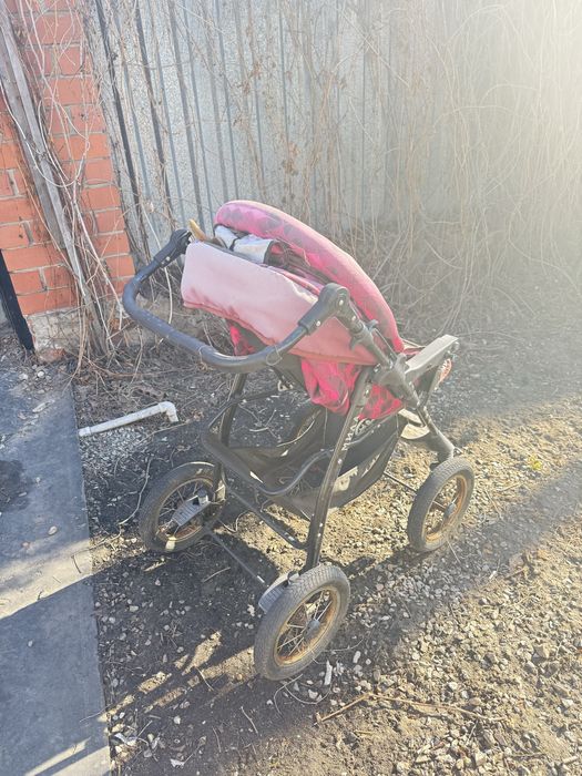 Отдам коляску детскую
