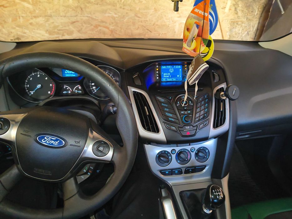 FORD Focus 2012 — imagine 5