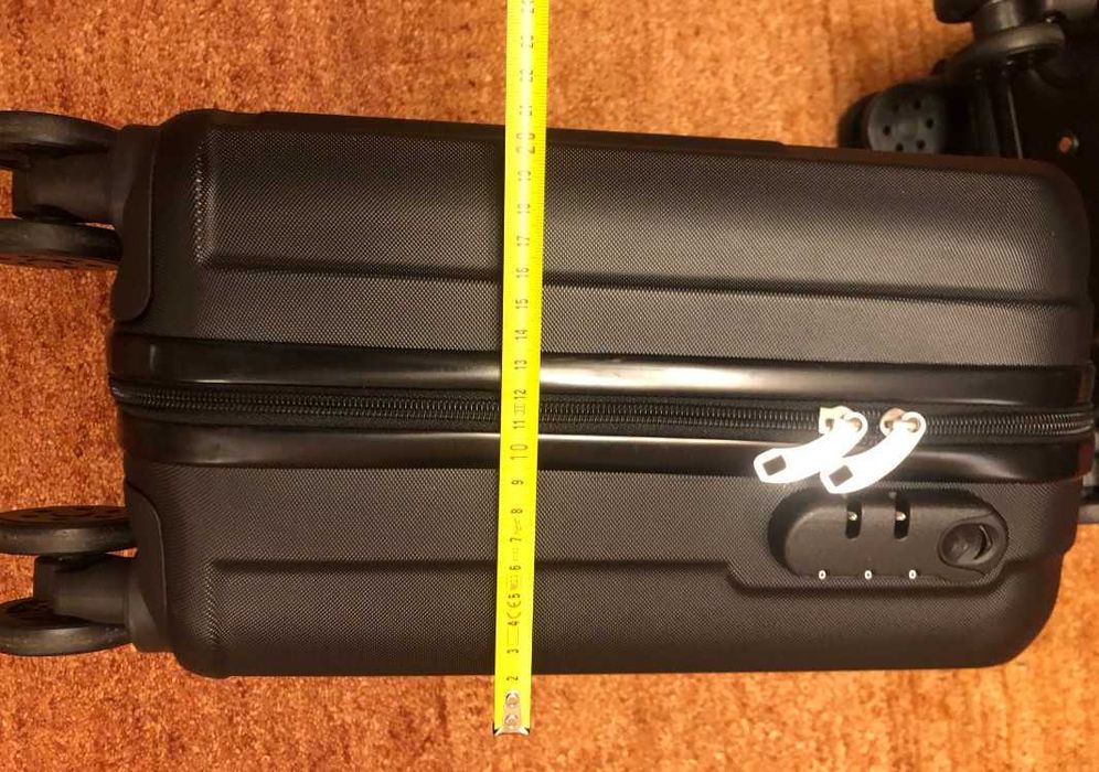 Trolere cabina avion