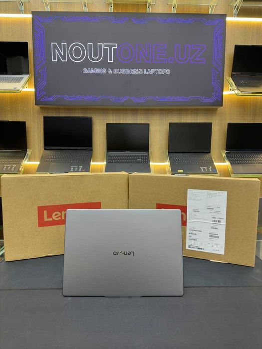 Noutbuk Lenovo IdeaPad Slim 3 AMD Ryzen 7 8840HS 8/512GB 14.0" OLED