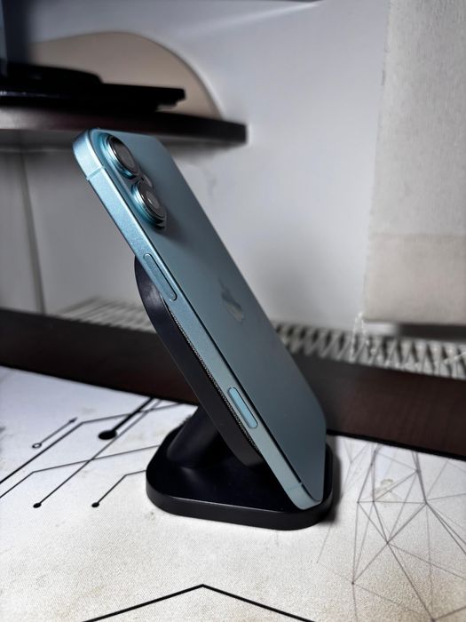 Vand/Schimb Iphone 16 plus 128 gb