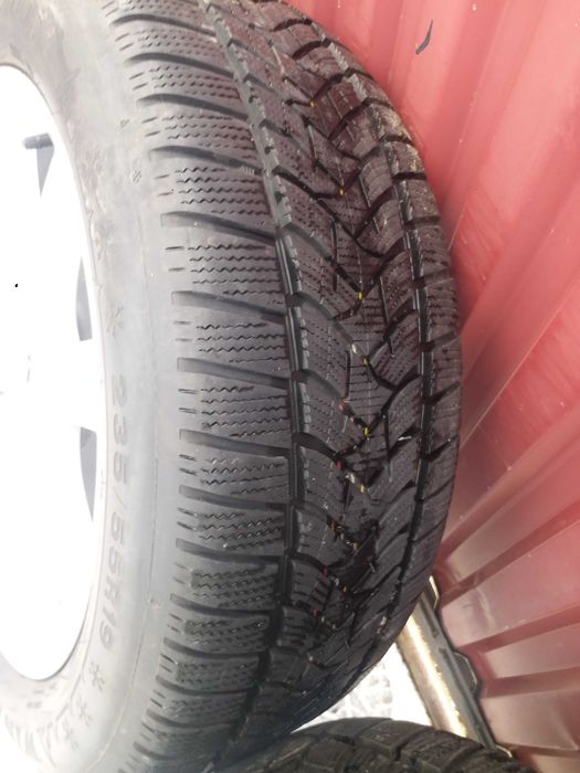 Set 4 Anvelope Iarna Dunlop WinterSport 5 235 55 R19 ci118