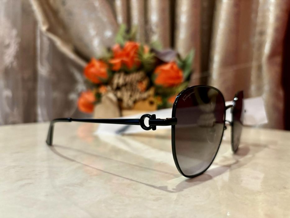 Ochelari Salvatore Ferregamo