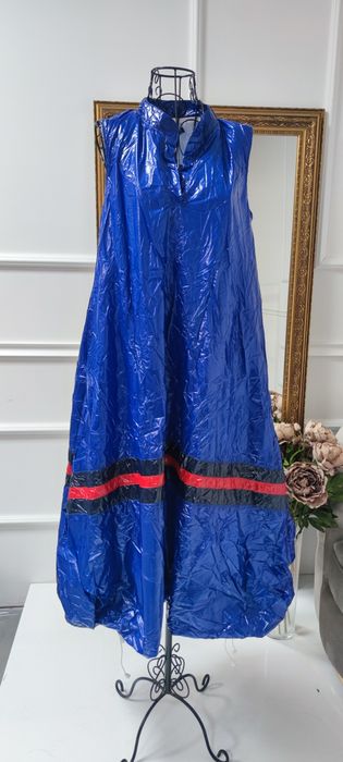 Дизайнерска нова рокля балон в L размер