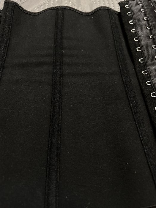 Продам Корсет хорошего качества