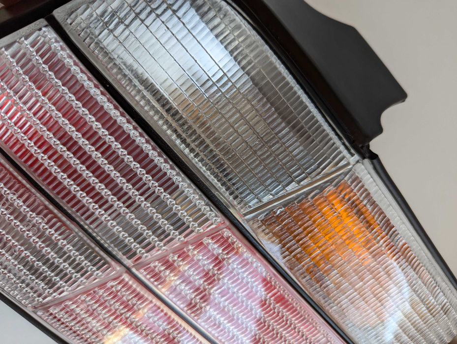 Стопове БМВ Е36 светли Бели Нови Рядък модел BMW E36 Седан