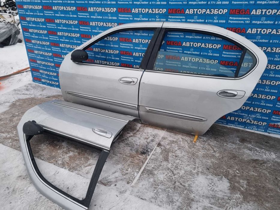 Двери на Ниссан Максима 33 / Nissan Maxima A33
