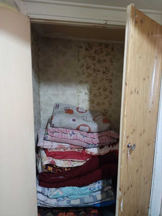 Квартира дешево, выгодно, трехкомная с двумя большими балконами