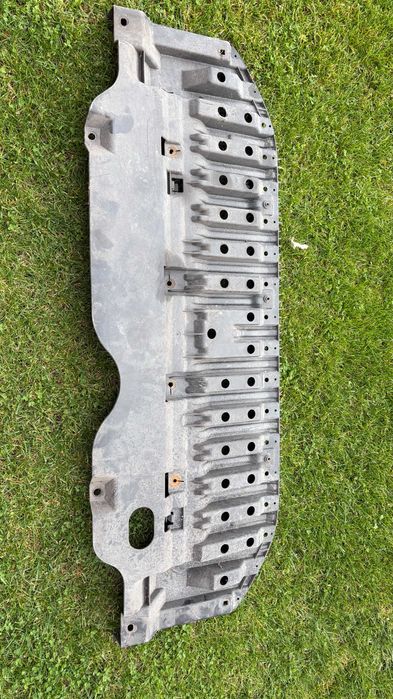 Scut Prelungire Radiatoare Toyota Avensis T27, Facelift, 2012-2015