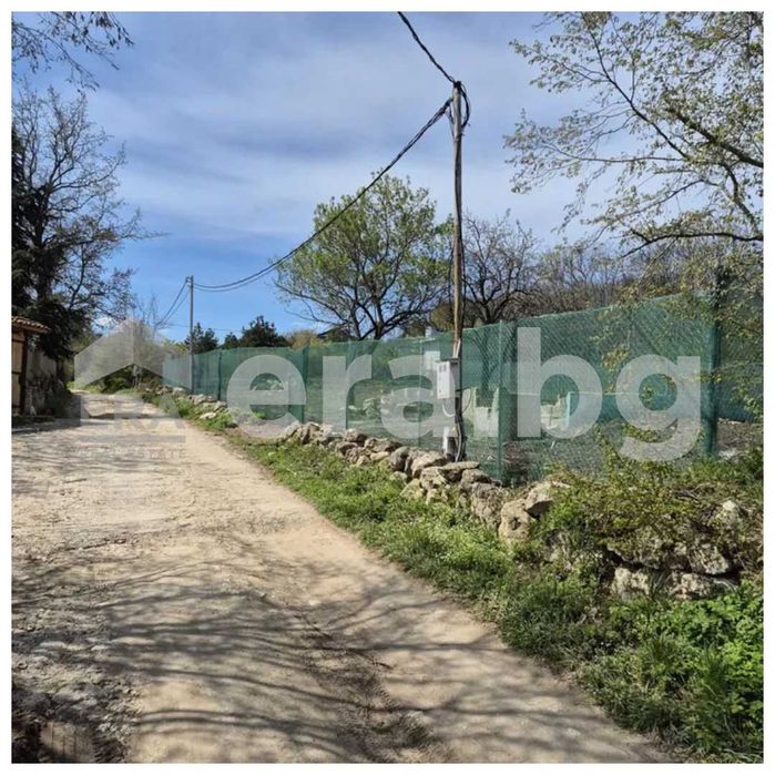 Парцел с морска панорама за жилищно строителство в м. Манастирски рид