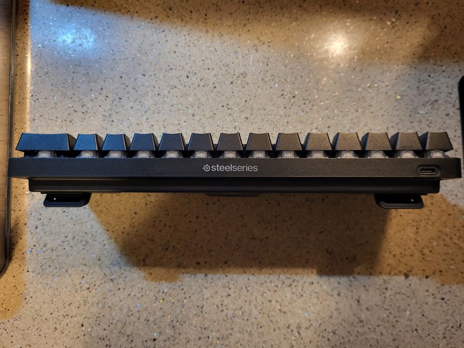 Steelseries Apex PRO Mini , stare foarte buna , fara defecte ascunse