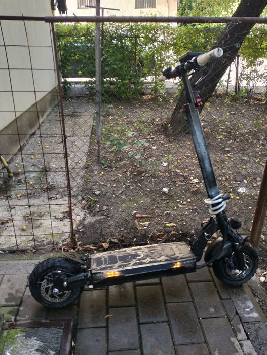 Trotinetă electrica iscoter ix3