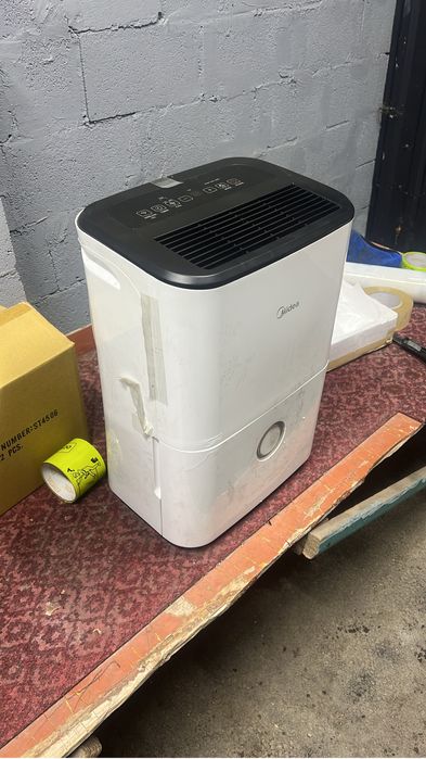 Осушитель воздуха MIDEA
