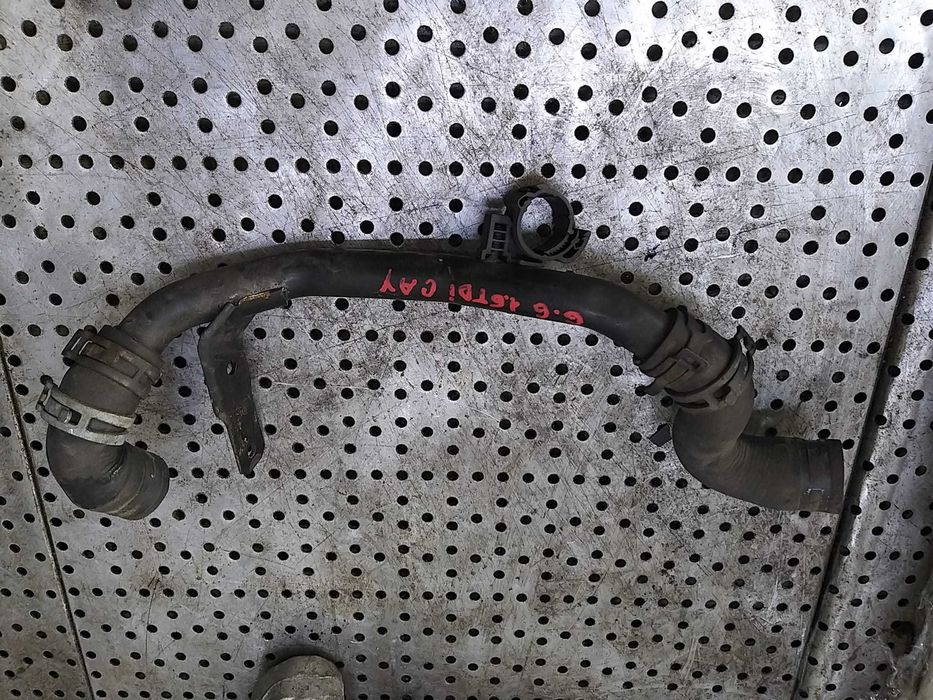 Furtun conducta apa 1.6 tdi vw golf 6 5k 03l122157n