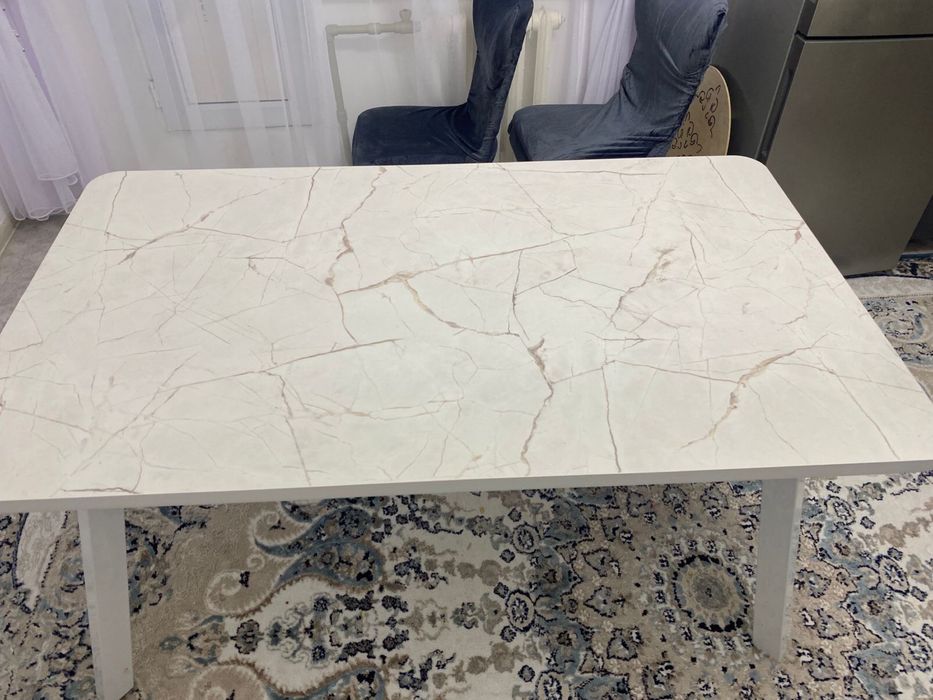 Стол  сатылады  1.5