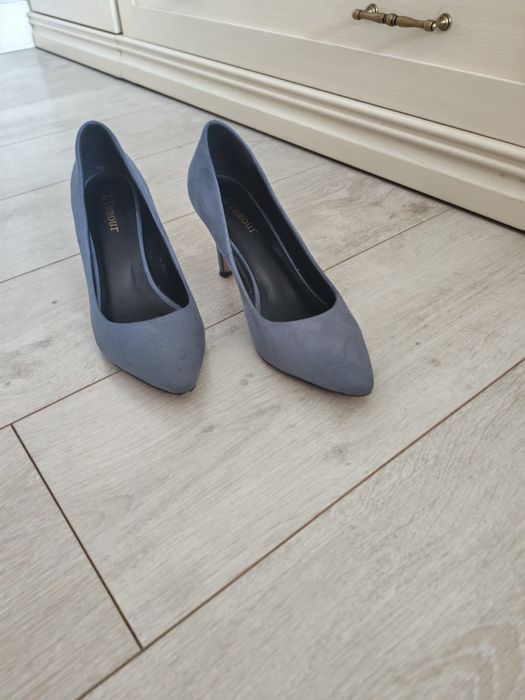 Продам шикарные туфли