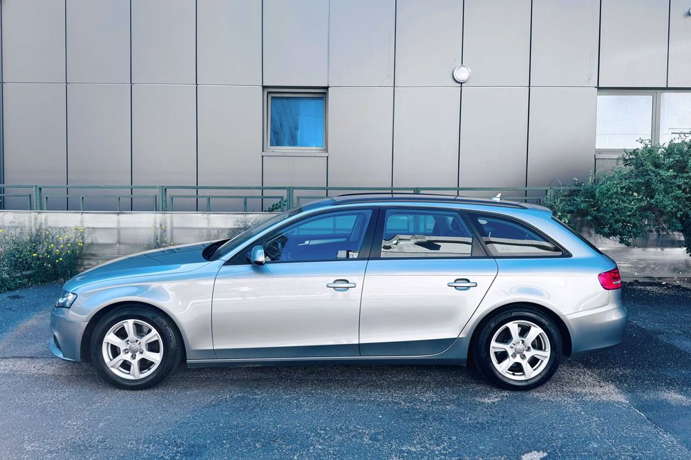 Audi A4 Avant B8 2011 2.0 TDI