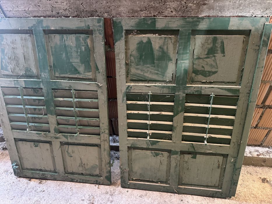 Set Obloane din lemn vechi