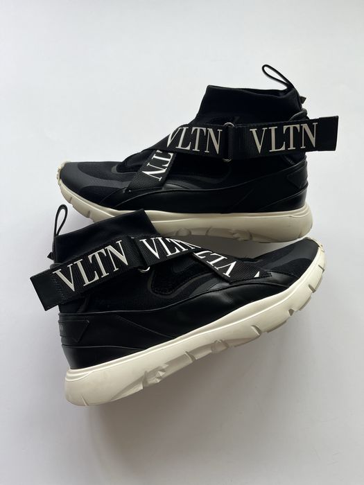 Valentino Garavani - размер 41 Unisex / Оригинал
