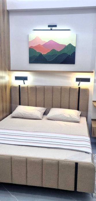 АРЕНДА Кв- Студия.   В центре   (1-ком)     Авторский Ремонт