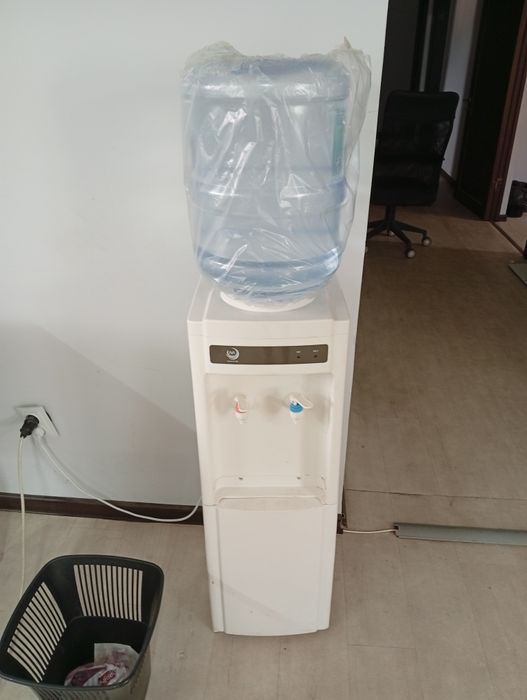 Кулеры для воды в отличном состоянии