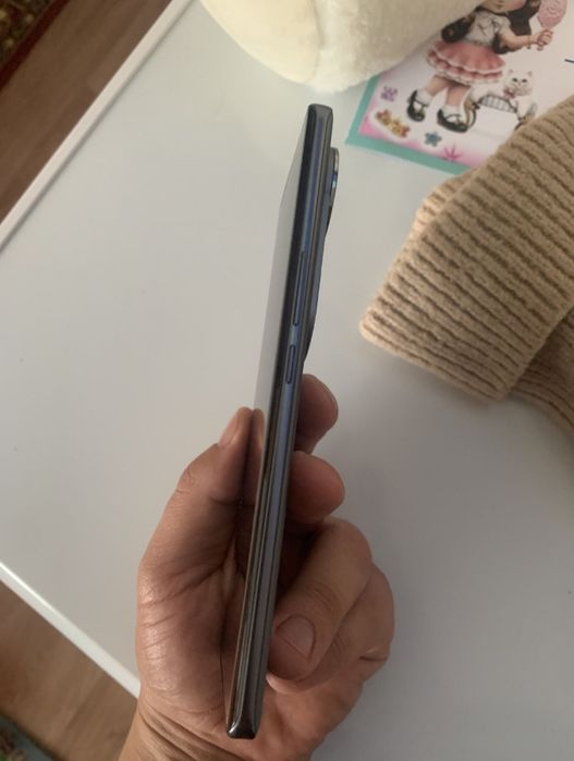 Vivo v40 256гб/5g