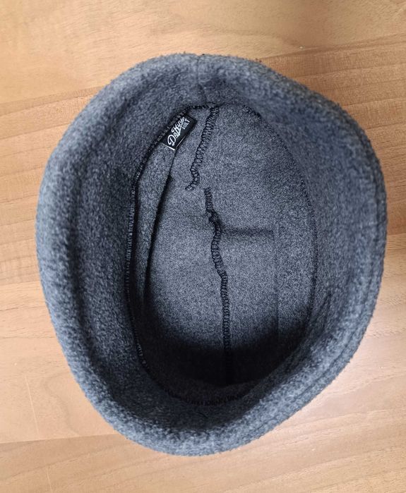 Dakine-Много Запазена