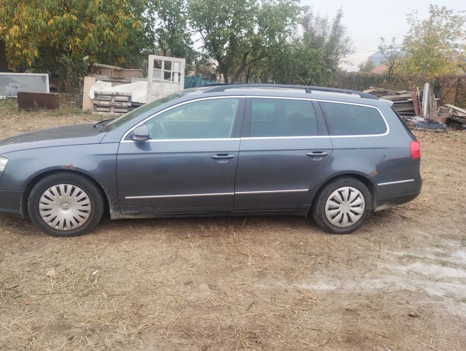Vand lVW Passat B6 combi an 2010, 2.0 diesel cutie automata DSG, 140 de cai, ITP valabil 10.2027