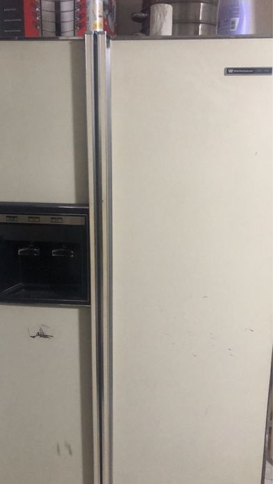 Продам холодильник с морозильником