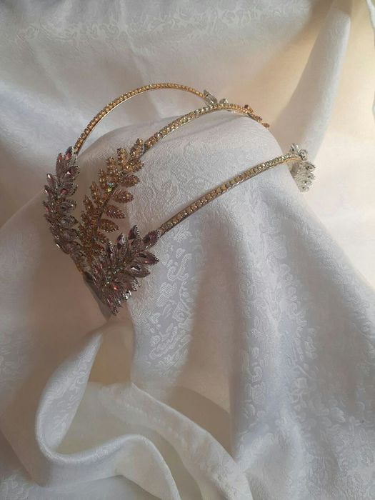 Tillaqosh, julyetta, Diadema, karona, abadok,dóppi, sarpa set