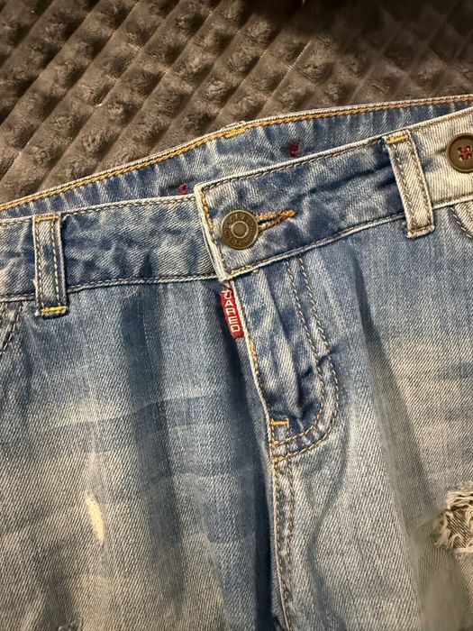 Дънки дамски DSQUARED