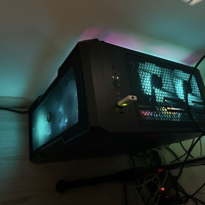 I9 11900K - RTX 3070 Ti Tuf 32Gb RAM 3200 , SSD Inclus