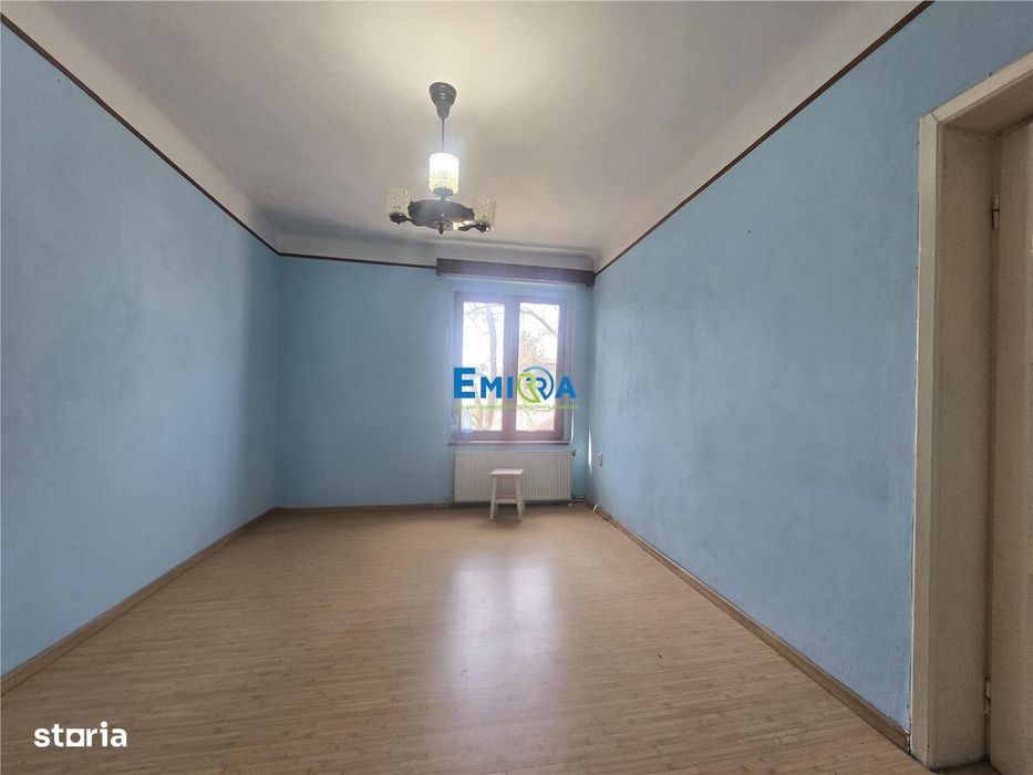Apartament de vanzare ultracentral Bacau, etaj 1, pozitie premium
