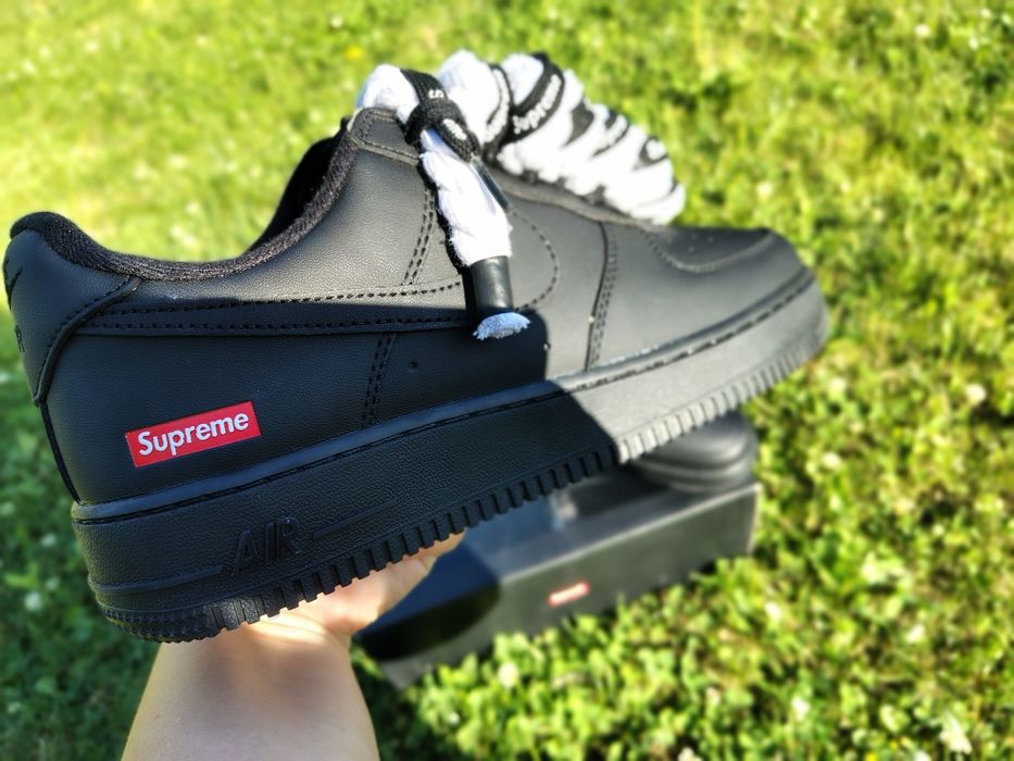 Nike Air Force 1 Low x Supreme Black - Mărimea 39(Șireturi groase/Rope laces)