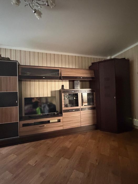 Шкаф в гочтинеую