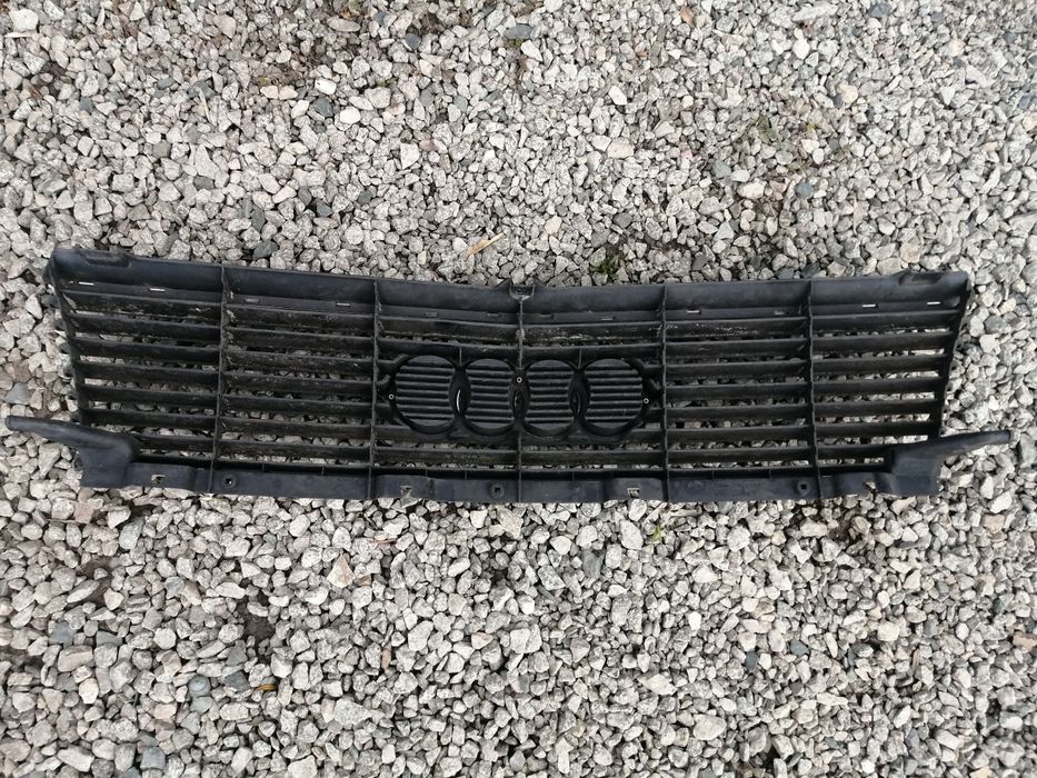 Решетка радиатора на ауди С3 сигара