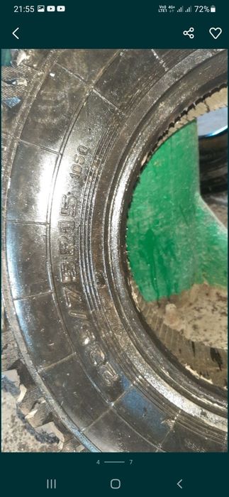 Продам шины на УАЗ.