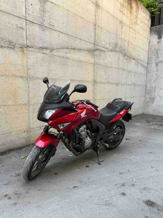 Vand motocicleta Honda CBF 600 + 2 Casti + Geaca moto