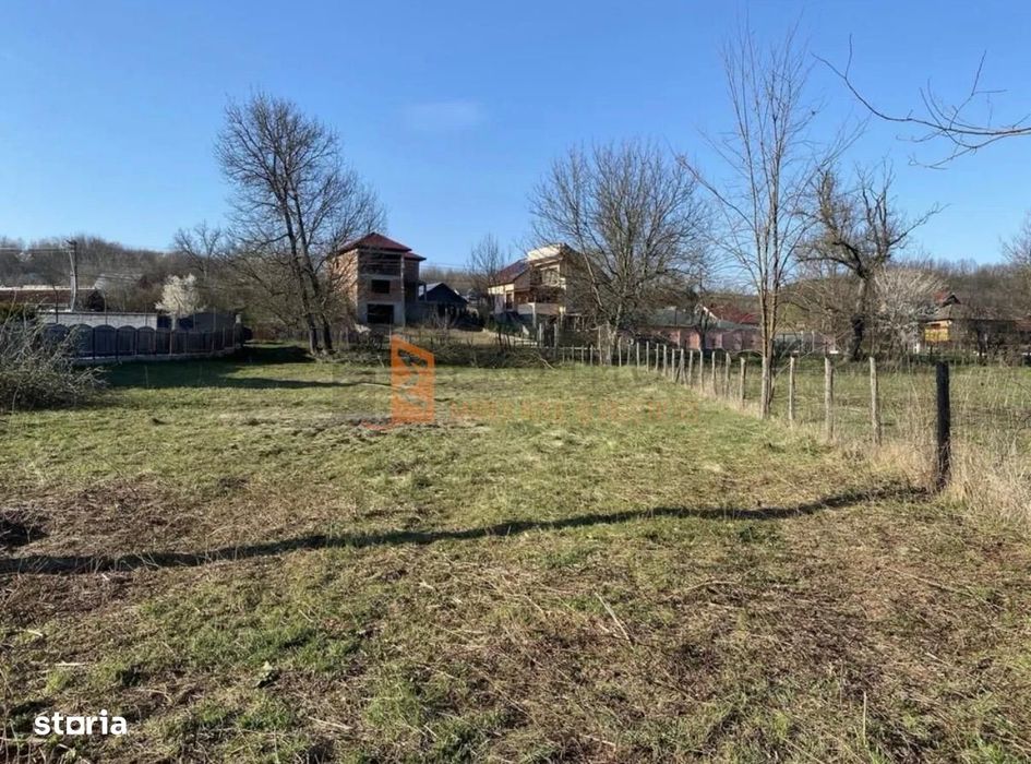 Teren intravilan zona Tisau