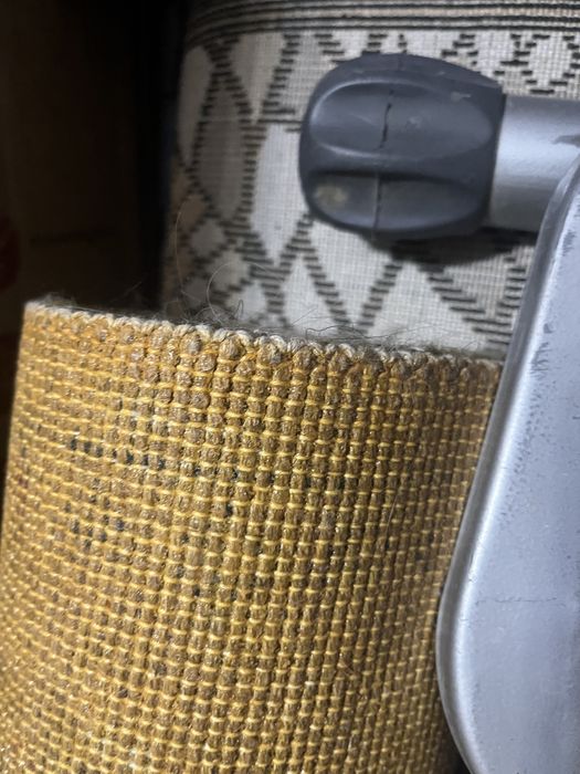 Продам ковры искуственые и натуральные