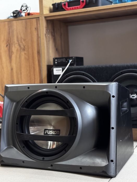 Сабвуфер Fusion CP -AW1121