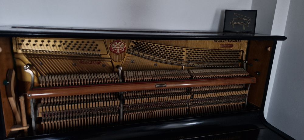 Pianina marca Lauberger&Gloss