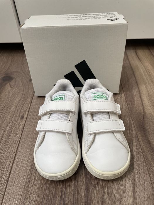Pantofi sport Adidas
